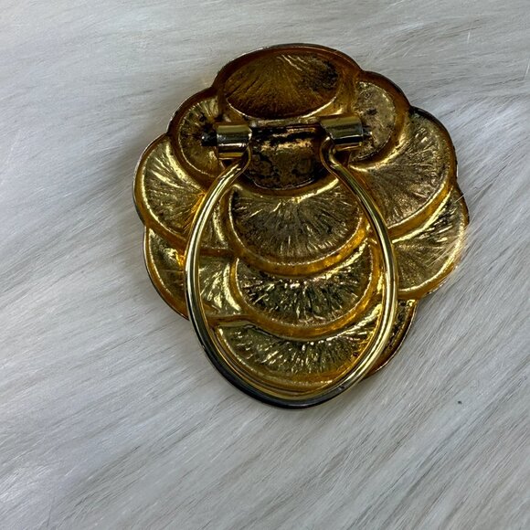 Vintage Gold Tone Scarf Dress Clip Scalloped Overlapping Shell Petals - Picture 3 of 3